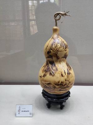玲珑百态，匠心传承 葫芦工艺美术品的收藏与鉴赏